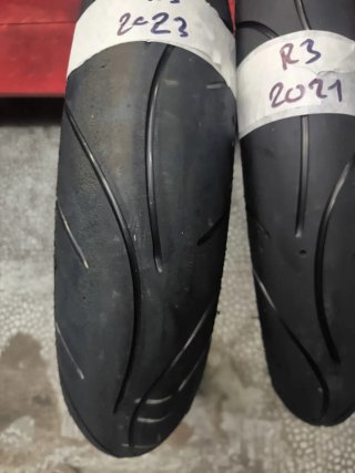 Neumáticos Moto3 Dunlop Slicks Rayados