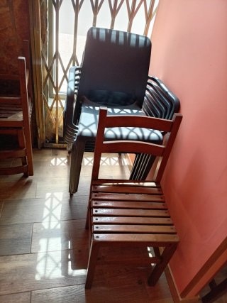 Mesa + sillas. Consultad precios