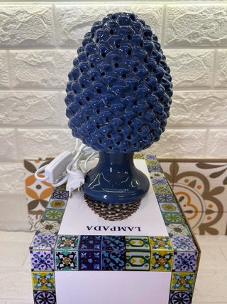 Lampada pigna blu in porcellana 25cm