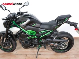 KAWASAKI Z 900