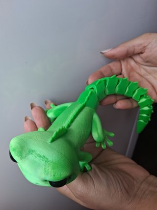 Lagarto Articulado Verde