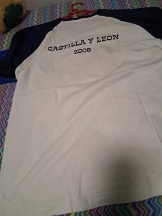 Lote 3 Camisetas, diferentes tallas