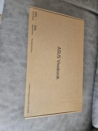 Ordenador ASUS Vivobook Plata