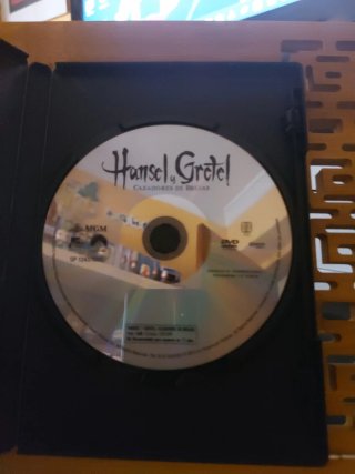 Hansel y Gretel: Cazadores de Brujas DVD