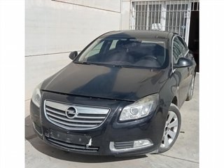 OPEL INSIGNIA BERLINA