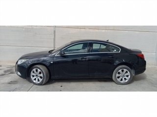 OPEL INSIGNIA BERLINA