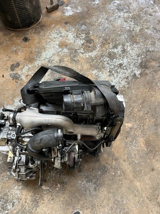 Motor F9Q U7 / AÑO 2006 180.000 KM