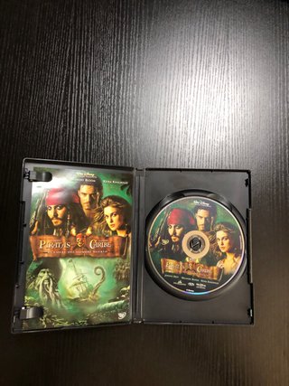 Piratas del Caribe: El Cofre del Hombre Muerto DVD