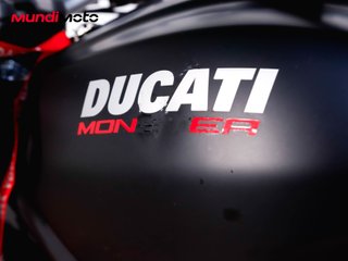 DUCATI MONSTER 821