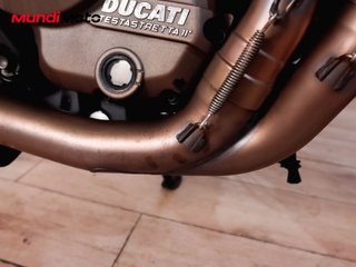 DUCATI MONSTER 821