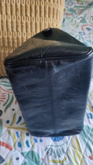 Bolso Bimba y Lola Negro Piel Grabada
