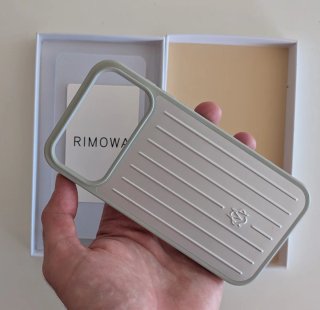 Funda Rimowa iPhone 17 Pro Max