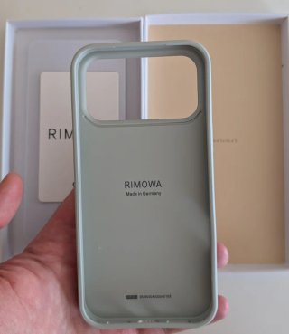 Funda Rimowa iPhone 17 Pro Max