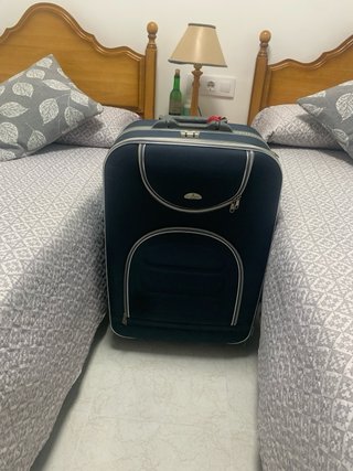 Maleta azul con candado Alexander