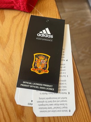 Camiseta Adidas España Retro Nueva con etiqueta