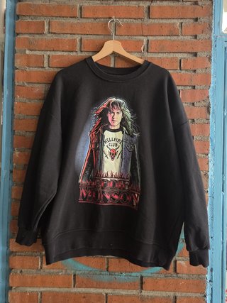 Sudadera Stranger Things Eddie Munson