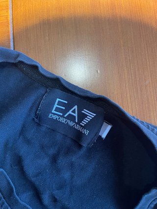 Camiseta EA7 Emporio Armani Negra