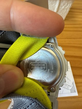 Reloj Casio G-Shock Blanco y Verde
