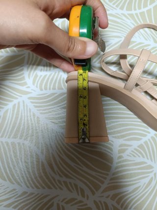Sandalias Beige Tacón