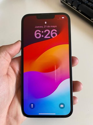 iPhone 13
