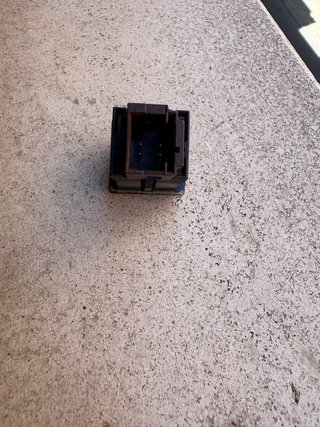 INTERRUPTOR PEUGEOT 207 INTERMITENTES BOTON