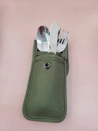Set cubiertos camping funda verde
