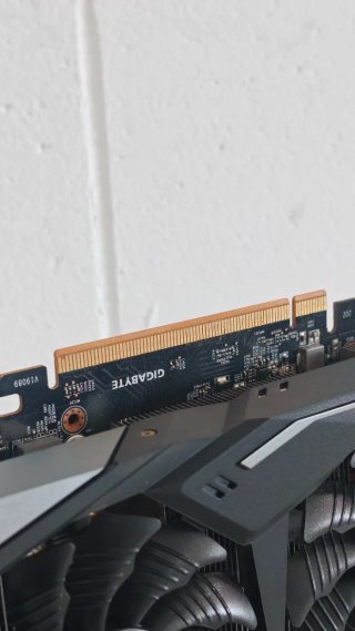 Tarjeta Grafica Gigabyte RX 5700 XT GAMING OC 8GB