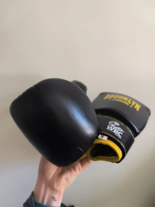 Guantes Brooklyn Fitboxing Negros y Amarillos