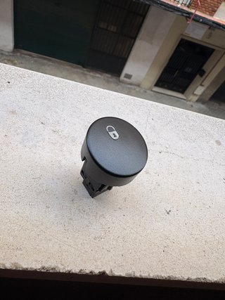 INTERRUPTOR CIERRE CENTRALIZADO CITROEN C3 C2