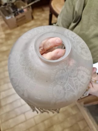 Lampadario vetro opaco frangia Metà XX Sec.
