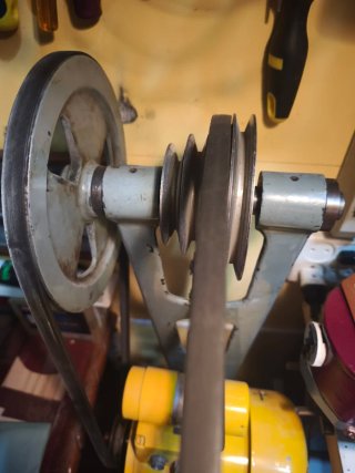 Torno de sobremesa cilíndrico