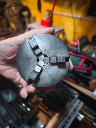 Torno de sobremesa cilíndrico