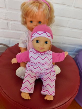 Muñecos Nenuco y bebé