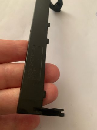 Bisagra tapa lector tarjetas PS3  LEER descripción