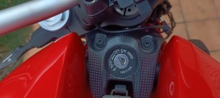 Ducati 821 año 2020 Roja Naked