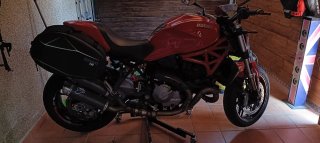 Ducati 821 año 2020 Roja Naked