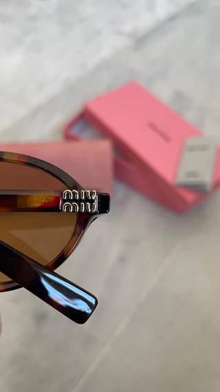 Gafas de sol Miu Miu Carey Tortoise