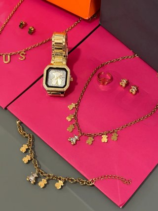 Conjunto de Joyería Guess Dorado con 1 reloj