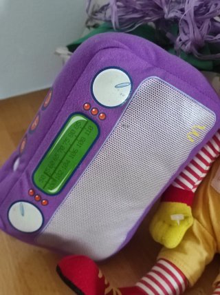 Ronald McDonald's e radio gadget pubblicitari