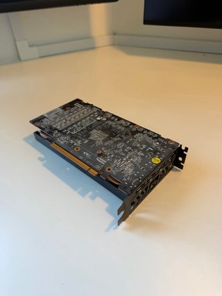 AMD Radeon RX 6650 XT PowerColor Fighter