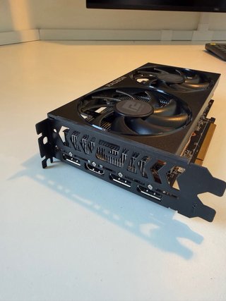 AMD Radeon RX 6650 XT PowerColor Fighter