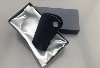FUNDA DE LLAVE LLAVERO CUERO NEGRO MERCEDES AMG