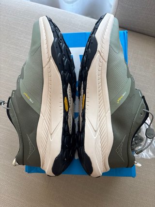 Zapatillas hoka talla 42 W transport wide