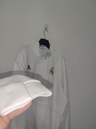 Chaqueta Real Madrid Adidas Talla XXL Nueva