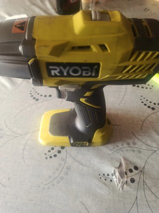 Pistola de impacto Ryobi R18IW3 18V