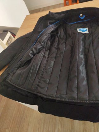 Chaqueta Ride Negra