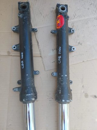Barras Delanteras Honda CBR 1000F