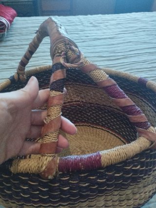 Cesta mimbre estilo africano