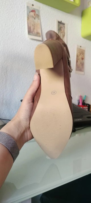 Botas altas elegantes marrones