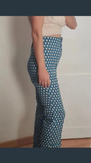 Pantalón Zara